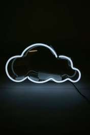 lampe nuage néon urban outfitters
